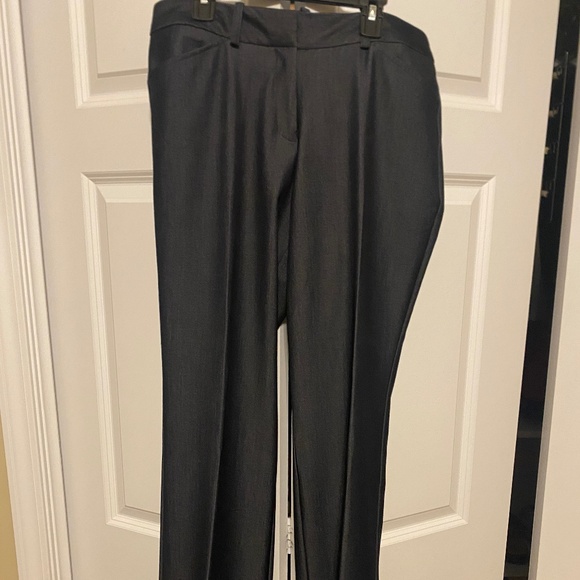 Worthington Women's Modern Fit Blue Denim Trouser Pants In Size 8 - Picture 1 of 15